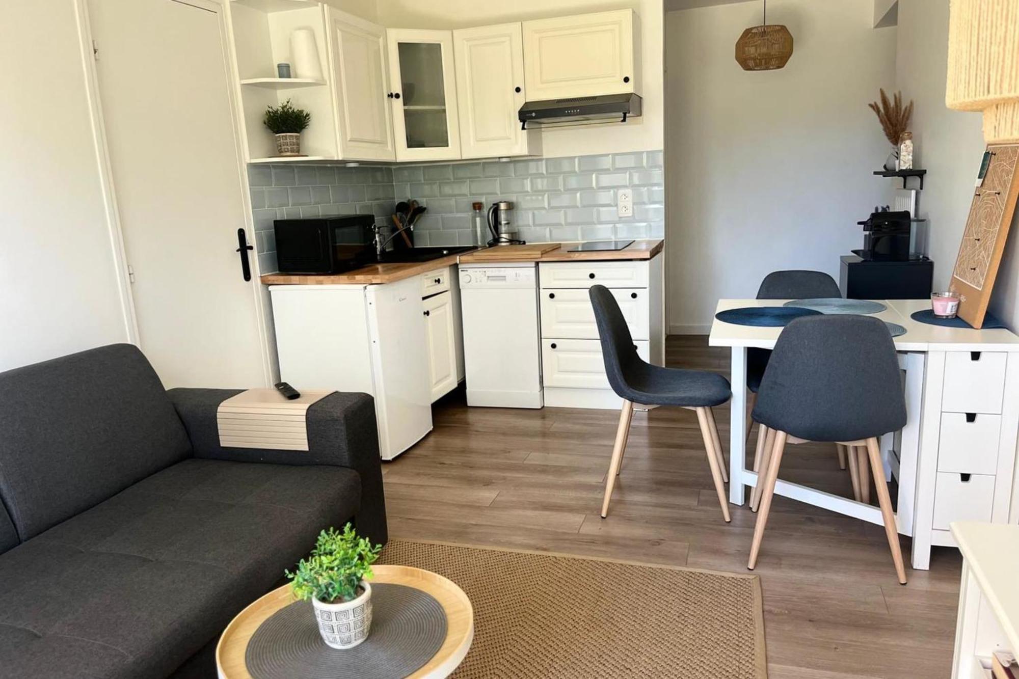 Ferienwohnung 37M With Terrace And Garden Near The Sea Cabourg Exterior foto